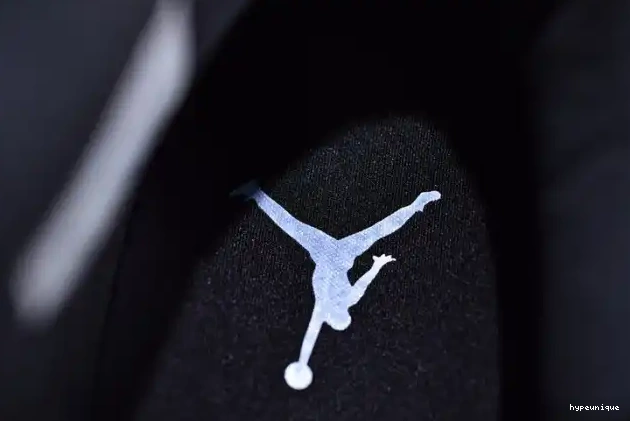 HYPE Jordan 4 Air Mushroom AQ9129-200 0604